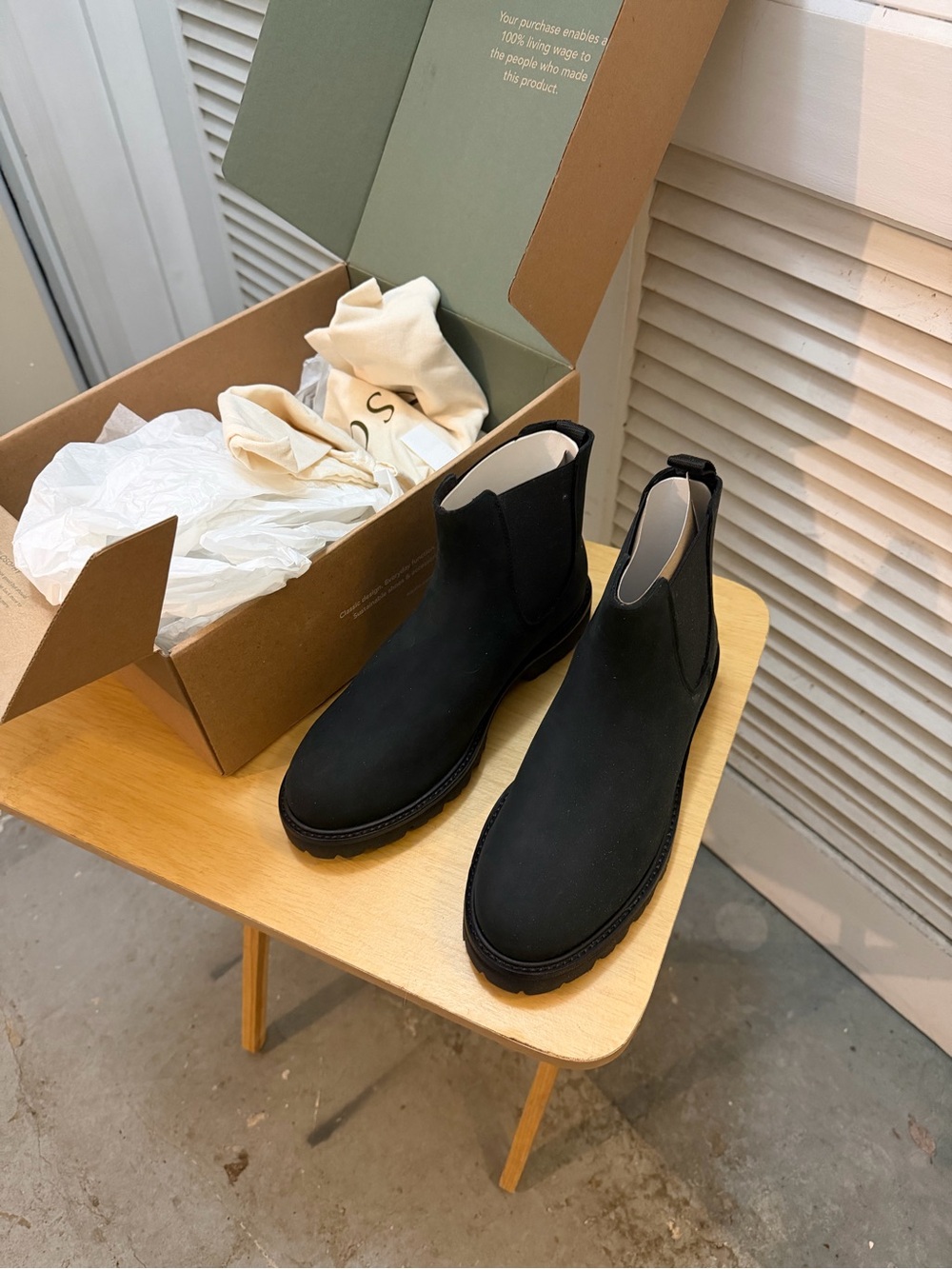 Nisolo Black Women's Chukka Boots - Slip-On Chelsea Style